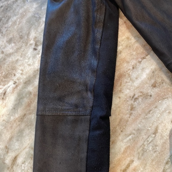 Vince black fitted leather blazer/jacket with hidden zipper pockets - Picture 9 of 9